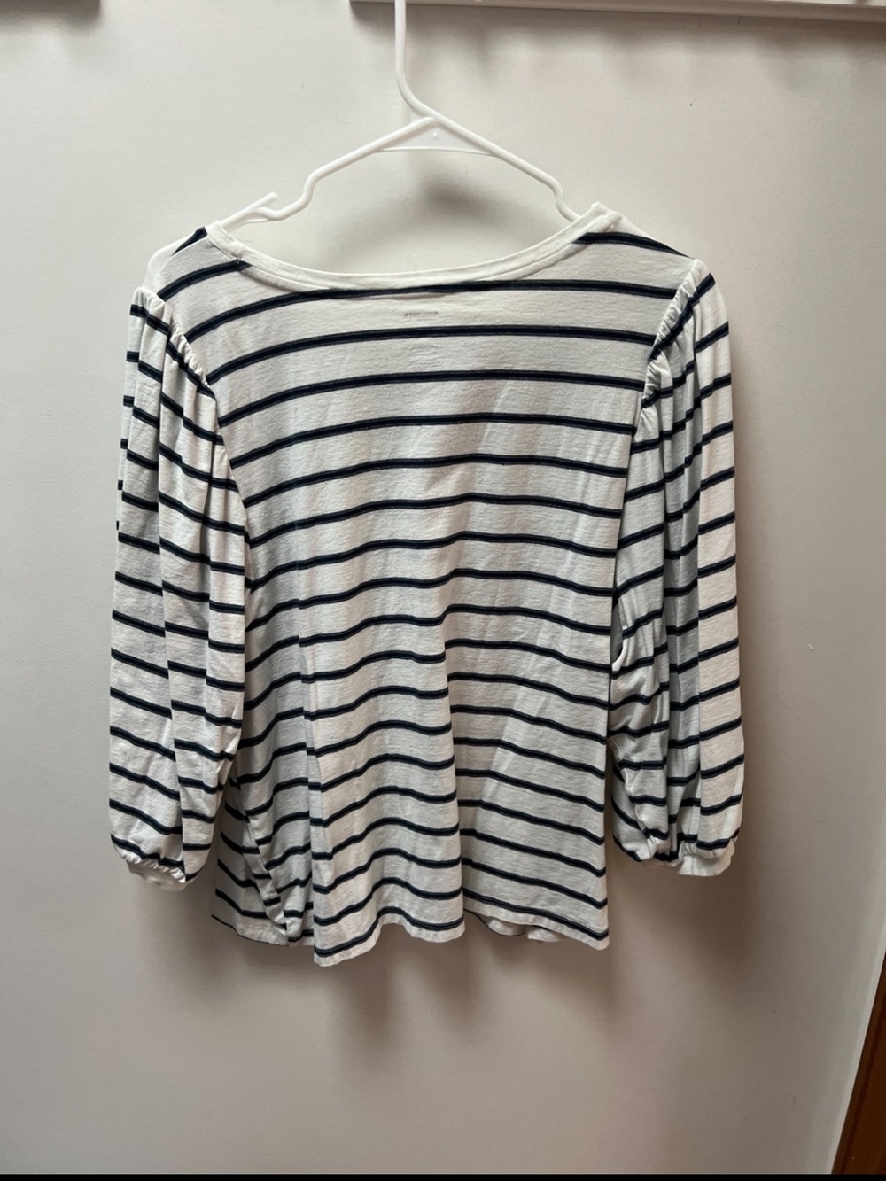 Sonoma White & Navy Striped 3/4 Sleeve Top Size XL - Picture 5 of 5
